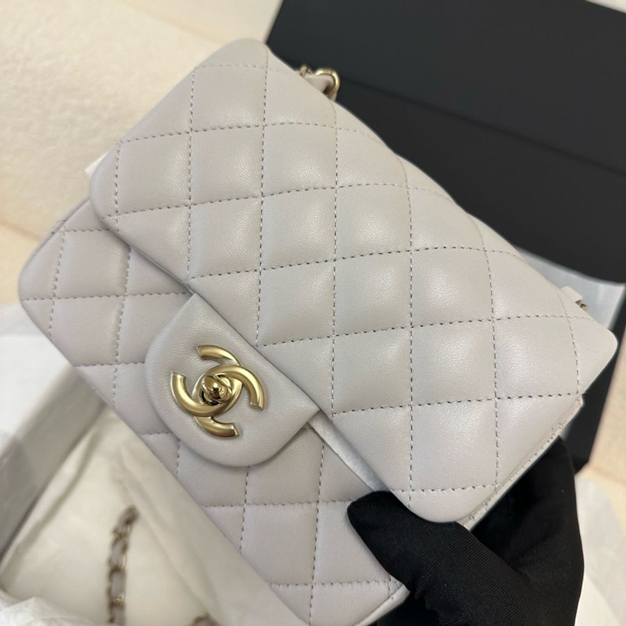 香奈兒 Chanel 23s 方胖子,淺灰色-6