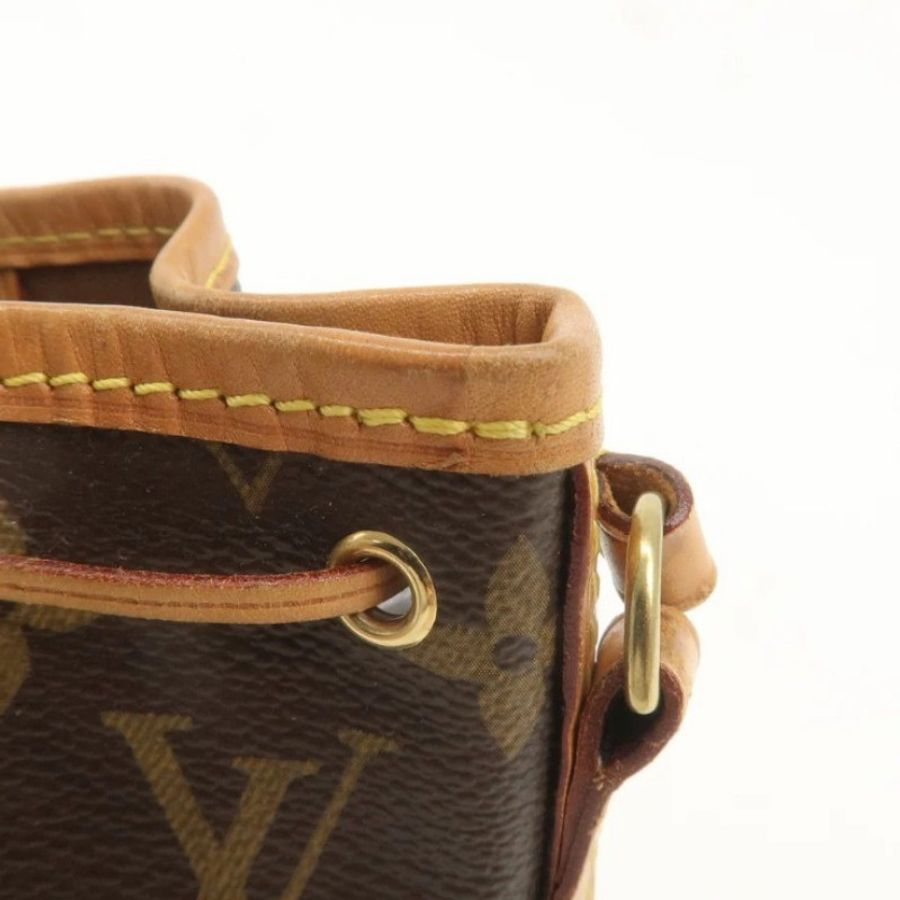 Vintage authentic Louis Vuitton Monogram Canvas Nano Noé bag-5