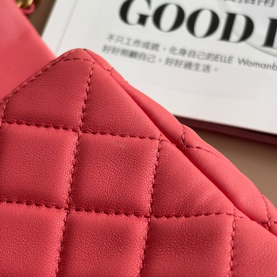 ::CHANEL:: 珊瑚粉橘金球方胖17 天菜COCO-21