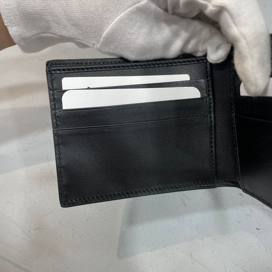 Gucci 260987黑牛皮壓紋對開短夾-9