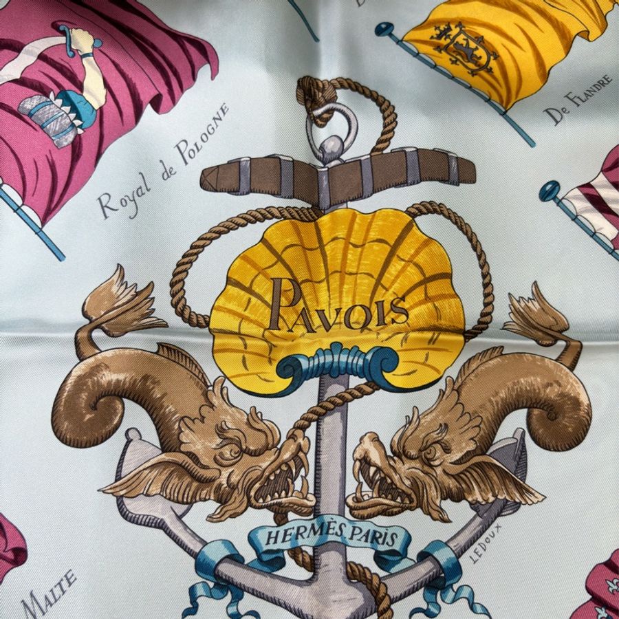 HERMES 愛瑪仕 90X90 藍白紅 皇家旗幟 大 方巾 絲巾 圍巾 披巾-2