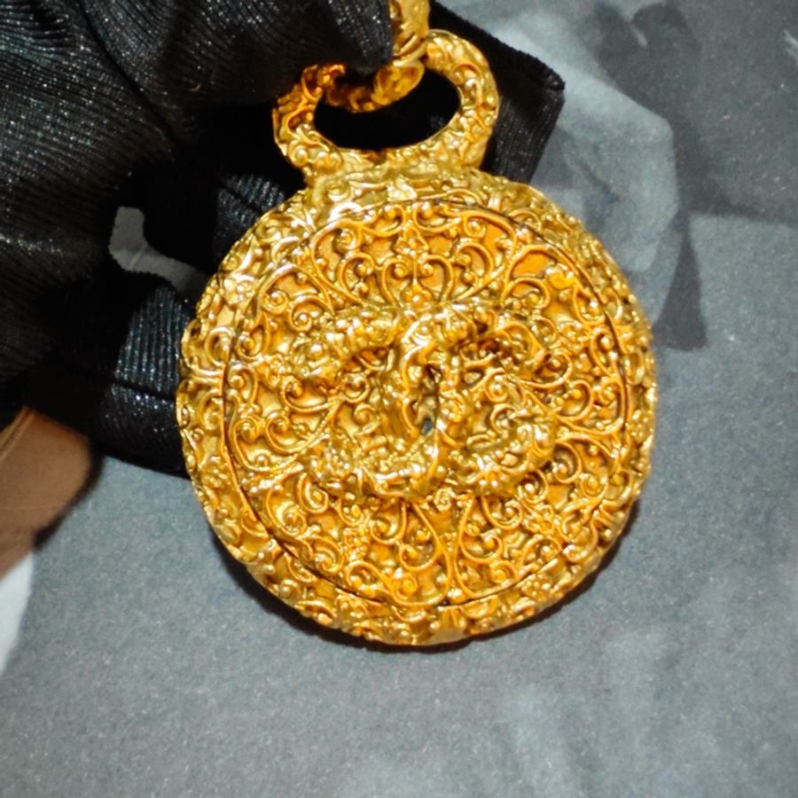 超級好成色 Chanel Vintage熔岩項鍊-9