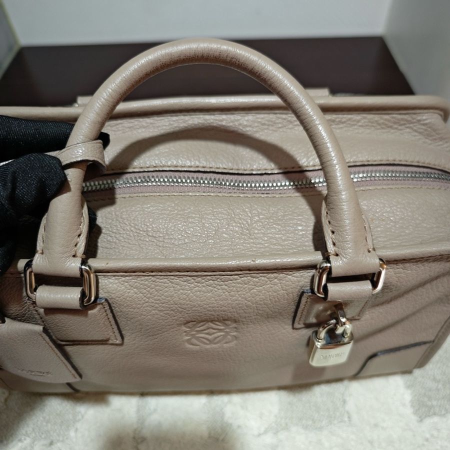 Loewe Amazon 皮質保齡球波士頓包miumiu款-53