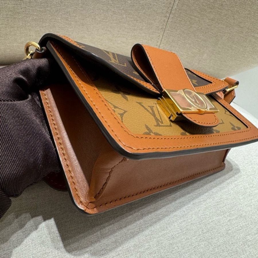 Louis Vuitton Dauphaine腰包-6