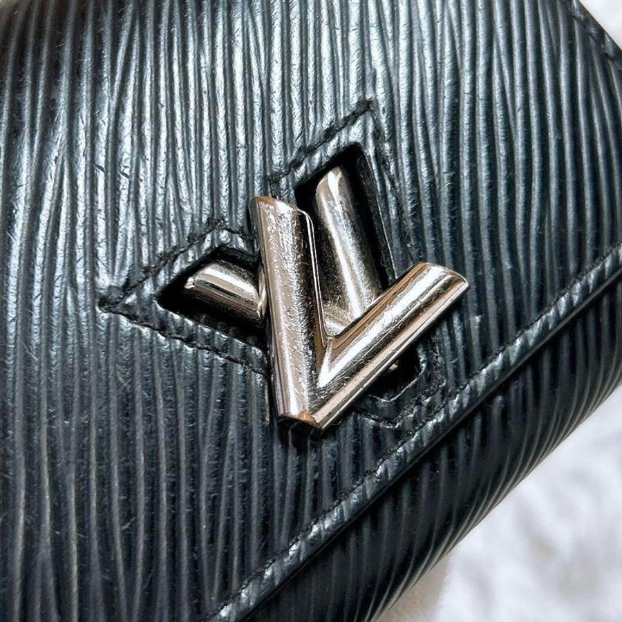 🎀安太座🎀 Louis Vuitton EPI牛皮水波紋短夾｜防刮耐磨✦fufu style 精品✦經典款｜二手名牌包｜錢包.皮夾.皮包-21