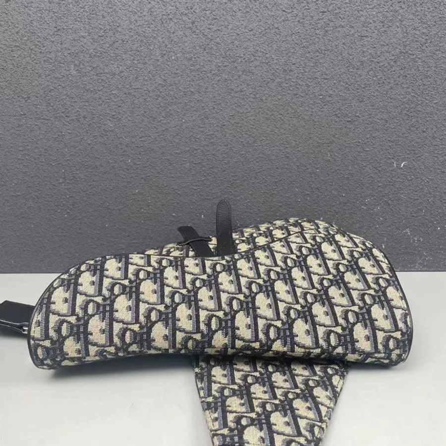 🈶專櫃購證Dior Saddle刺繡老花馬鞍包 芯片款 全配99🆕-16