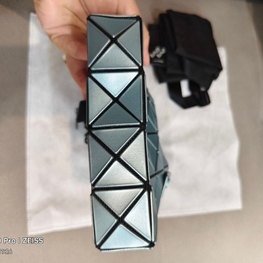 ISSEY MIYAKE 三宅一生 BAOBAO 方格4x4手提包（灰藍色）-2