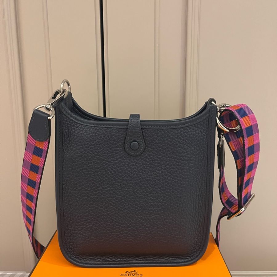 Hermes mini Evelyne 斜背包-12