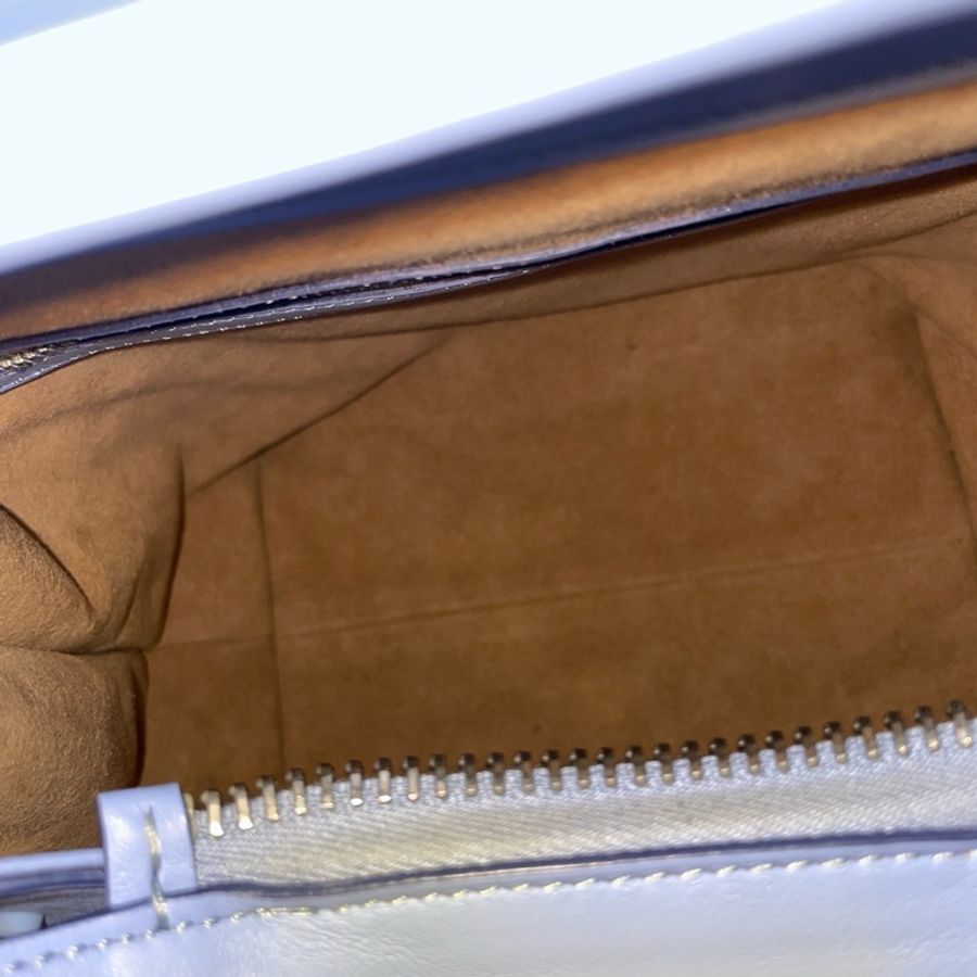 Tods 淺藍色豆豆皮革銀釦手提後背包Wave mini-21