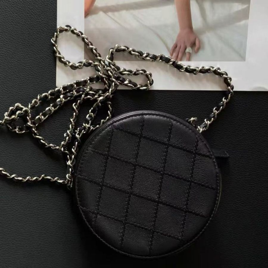 chanel 法朗扣圓餅包 10*10cm 全新 配件保卡塵袋-2
