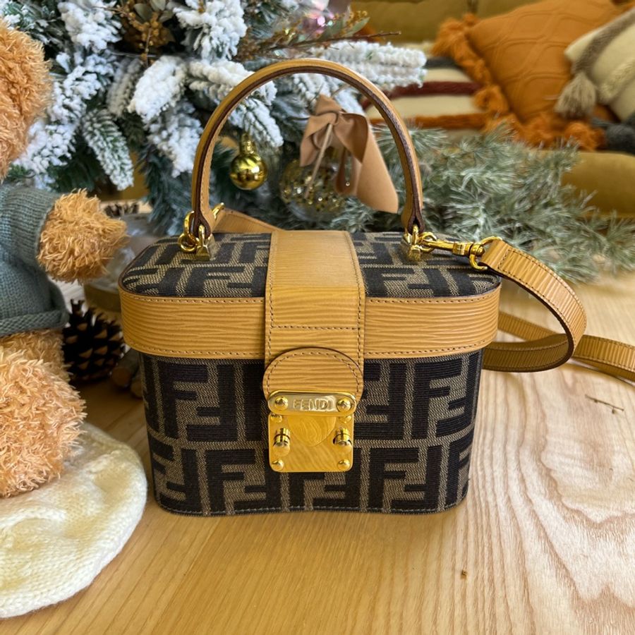 Fendi Mini Vintage Vanity中古 水波紋盒子 稀有 黃皮 芬迪-5