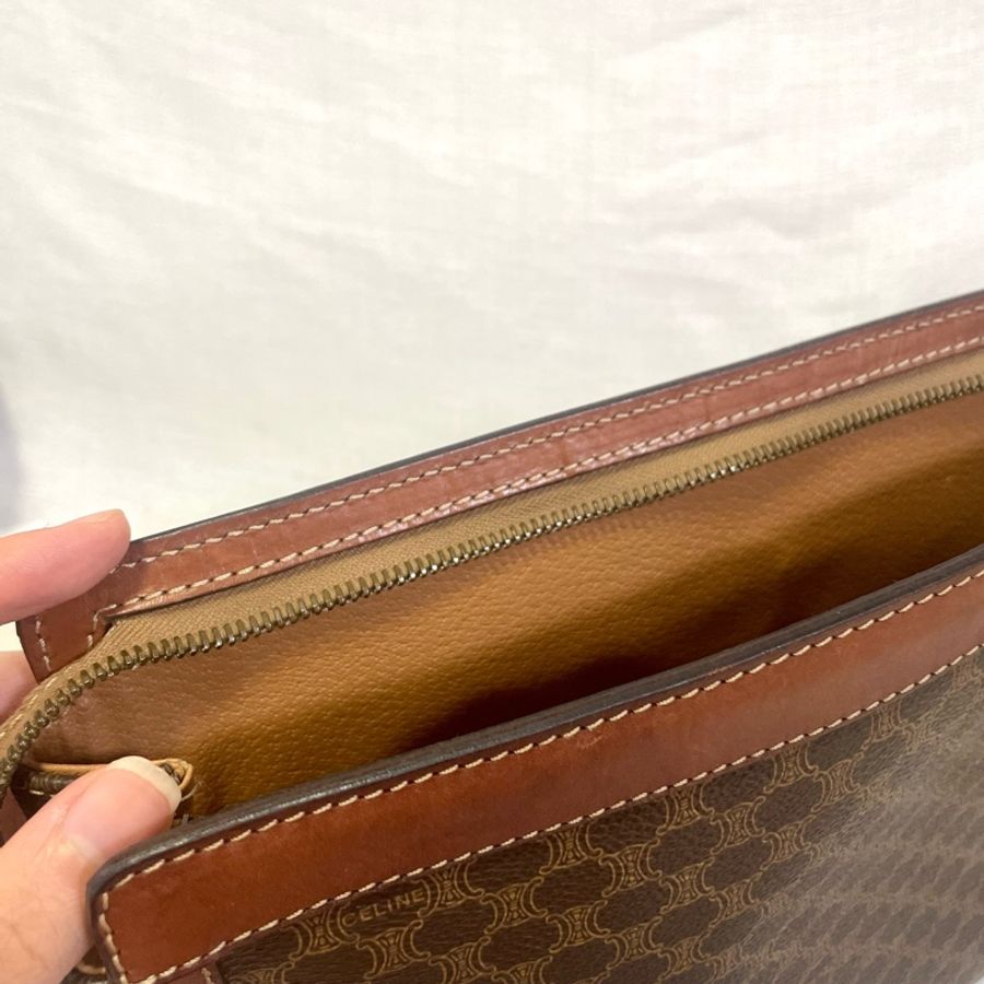 Celine 拉鍊凱旋門經典信封斜挎包-23