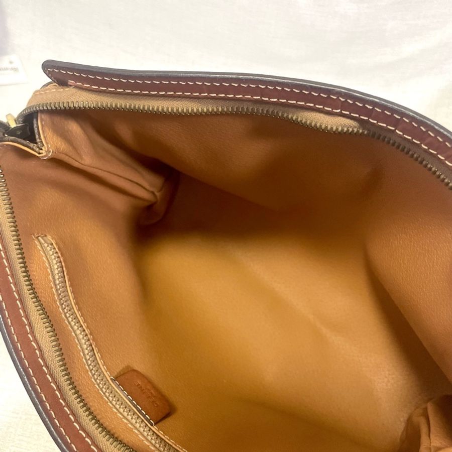 Celine 拉鍊凱旋門經典信封斜挎包-31