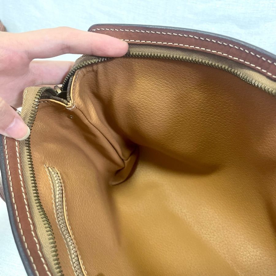 Celine 拉鍊凱旋門經典信封斜挎包-33