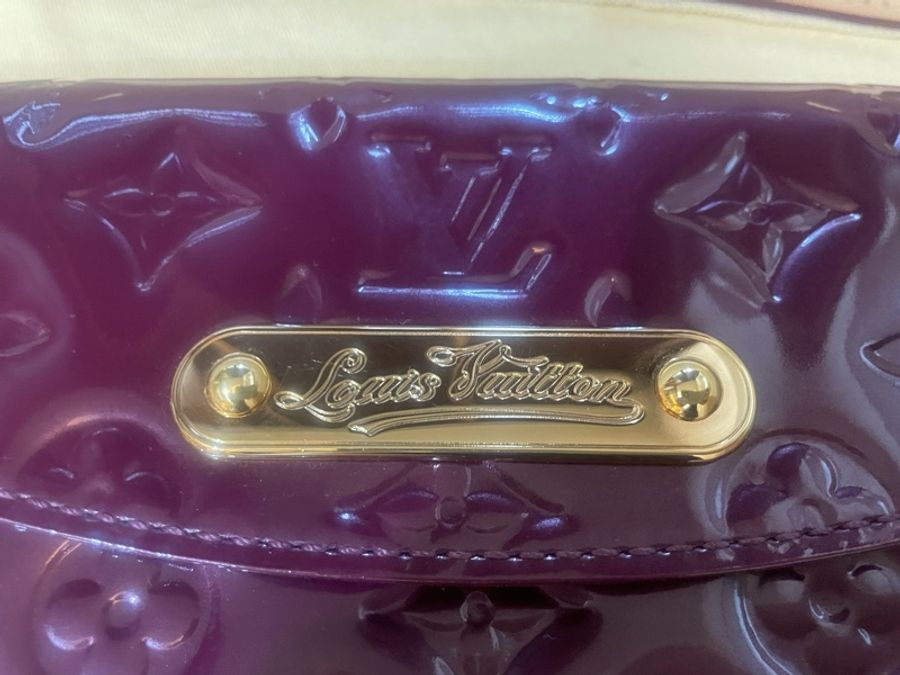 LV Louis Vuitton 紫羅蘭色精緻小包-2
