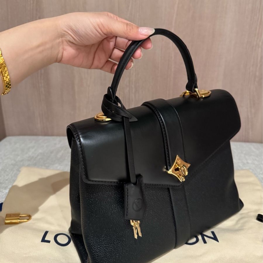 LV rose des vents 風中玫瑰 全皮 黑金 手提包 斜背包 肩背包 側背包 公文包 公事包-12
