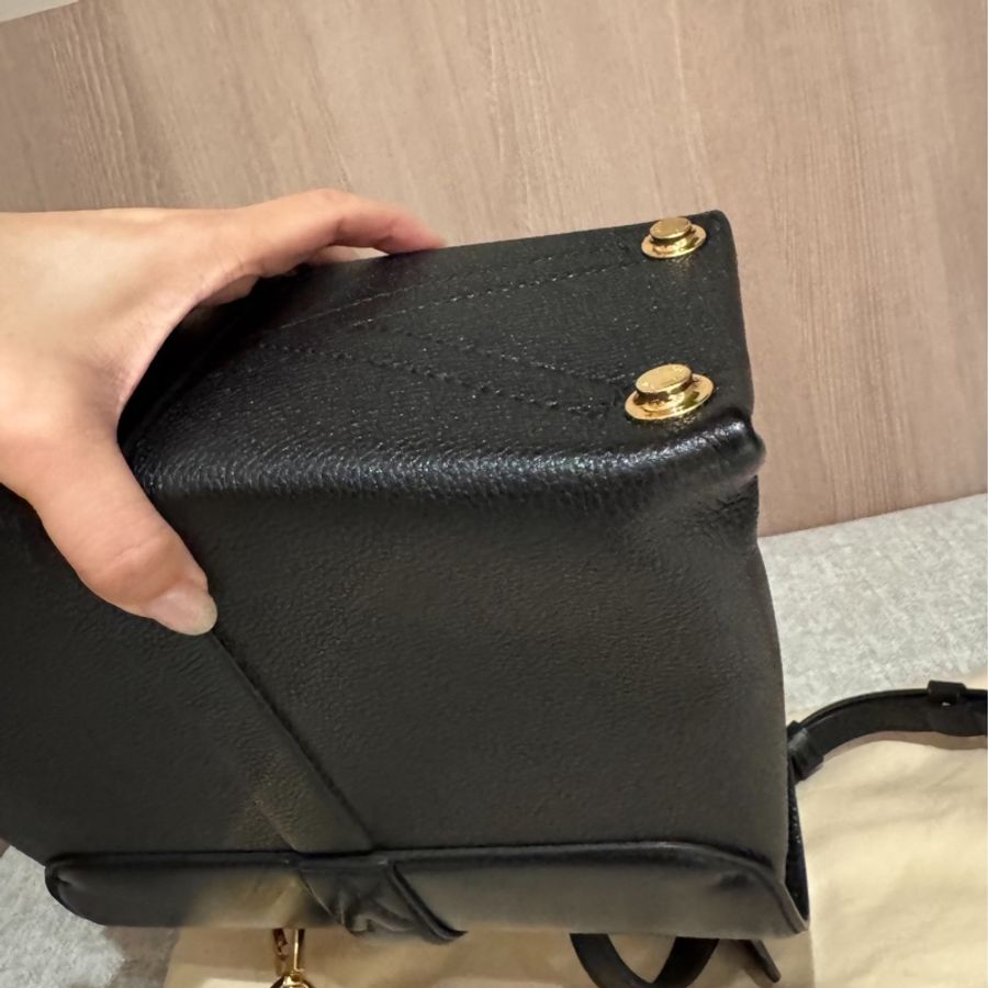LV rose des vents 風中玫瑰 全皮 黑金 手提包 斜背包 肩背包 側背包 公文包 公事包-25