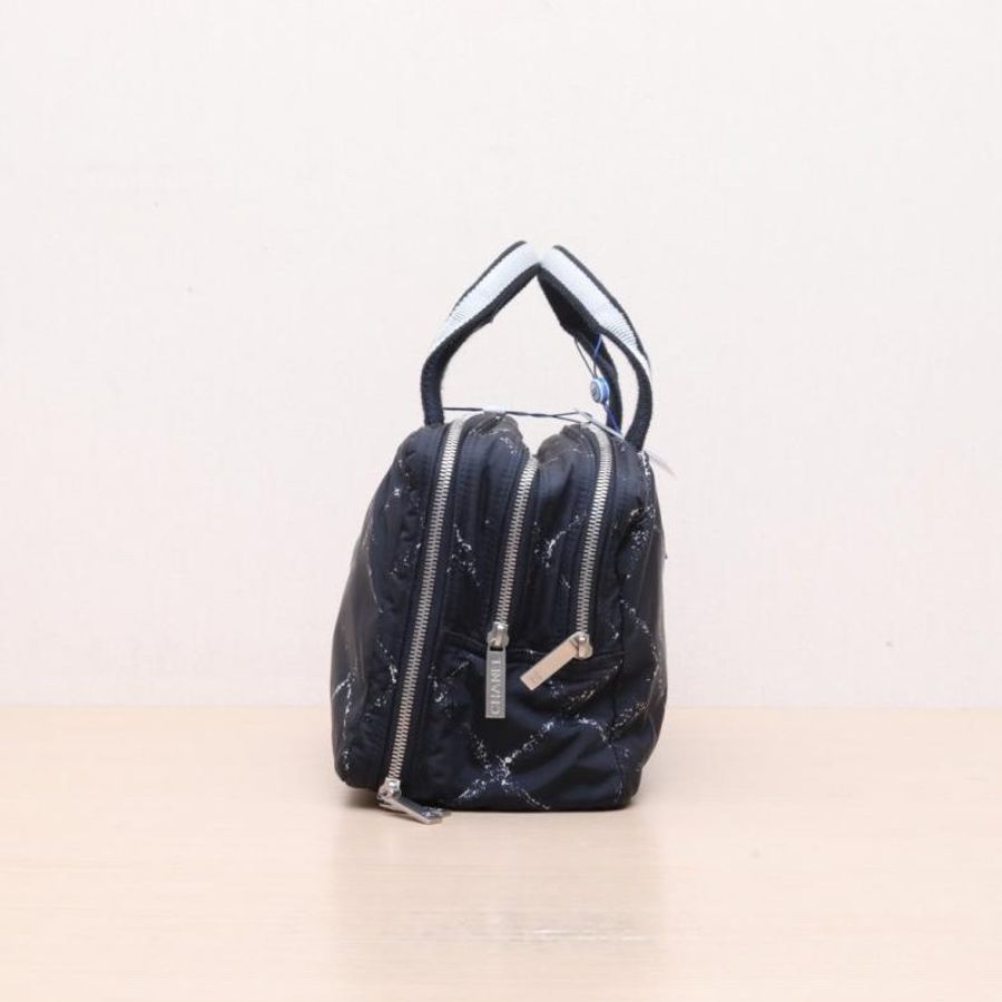 CHANEL(香奈兒) 黑色 尼龍 6開 手提30CM 雙層拉鏈休閒包-1