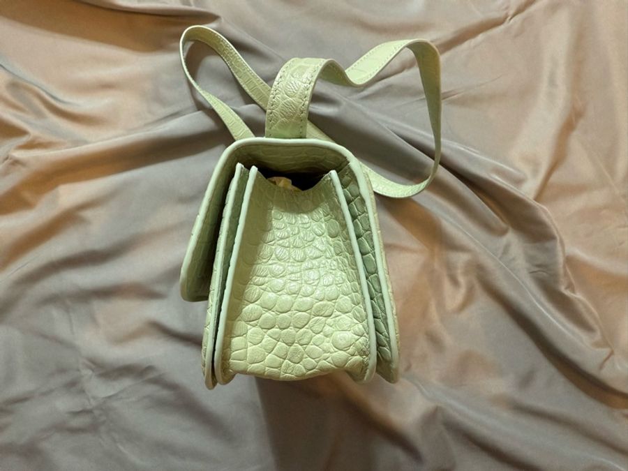 Balenciaga 巴黎世家 果綠肩背包-3