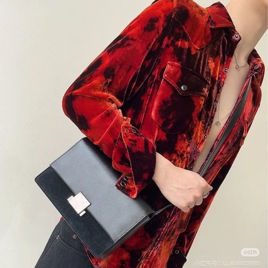 YSL 聖羅蘭 SAINT LAURENT Bellechasse 藏藍 麂皮 學院包 豆腐包 肩背包 斜背包 郵差包-8