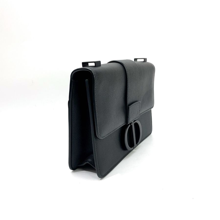 Dior 黑牛皮30 Montaigne 黑釦下蓋斜背蒙田包 so black-2