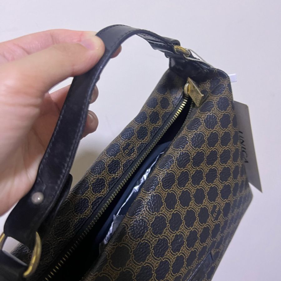 CELINE macadam 中古 Vjntage 黑色老花 迷你飯盒包 手拿包 遛狗包-2