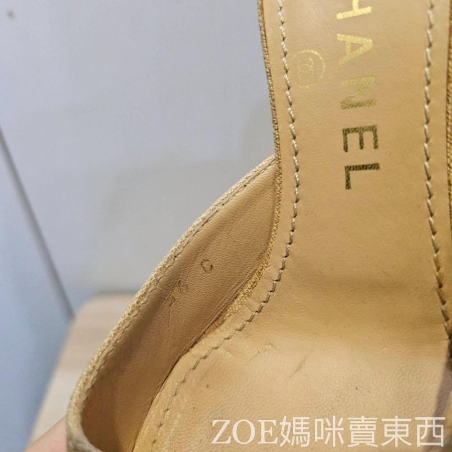 Chanel 米黃色棉麻白格線2.55造型方頭高跟鞋-10