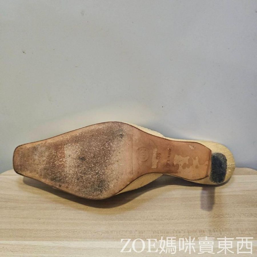 Chanel 米黃色棉麻白格線2.55造型方頭高跟鞋-14