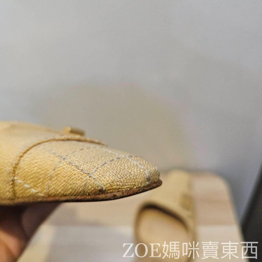 Chanel 米黃色棉麻白格線2.55造型方頭高跟鞋-20