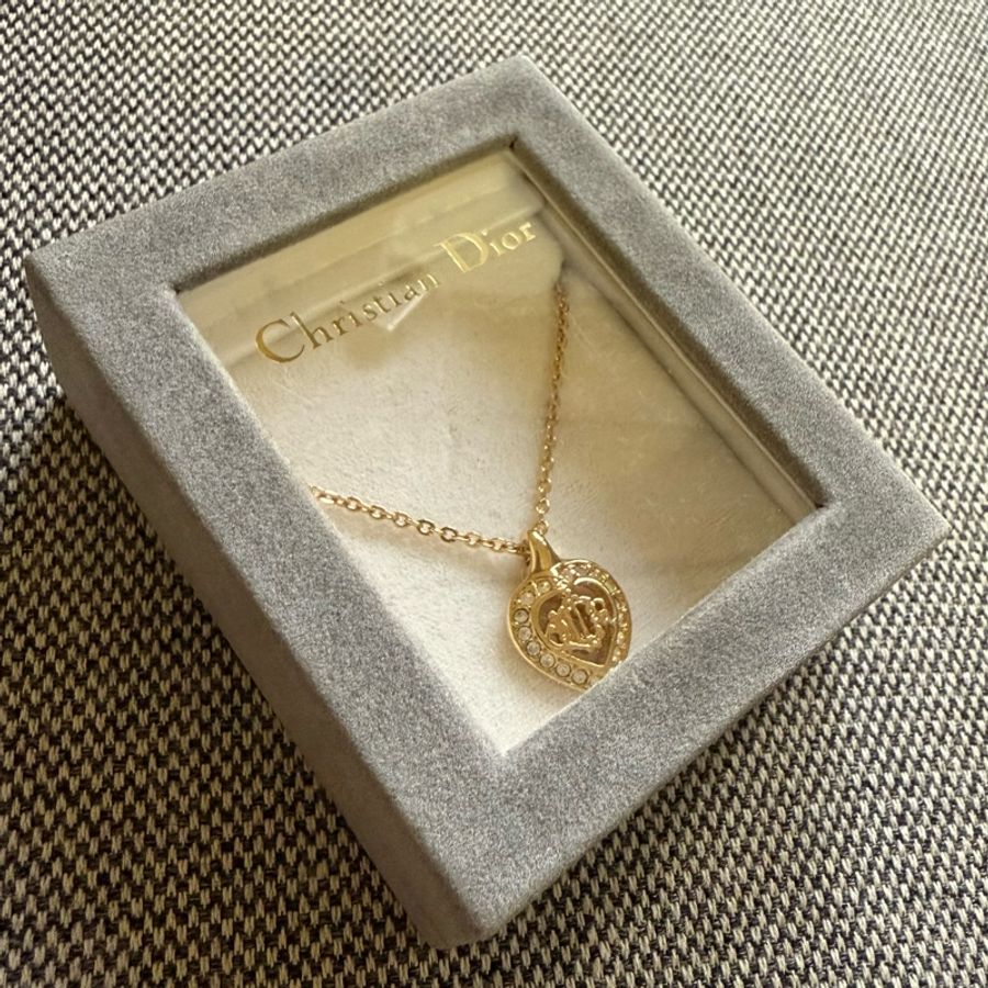 Vintage Christian Dior logo heart shape necklace 中古dior 心型南瓜車水鑽頸鏈-2