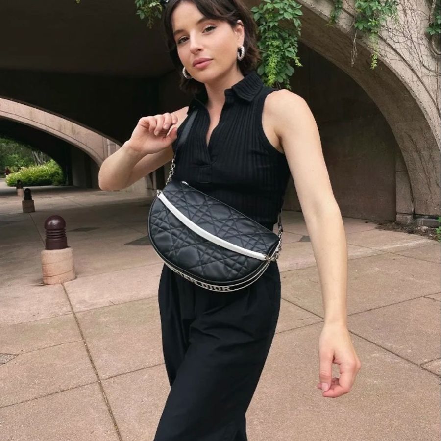 🈶購證🉑斜背 #99新閒置 #10w入手 迪奧hobo馬鞍腋下斜挎包-8