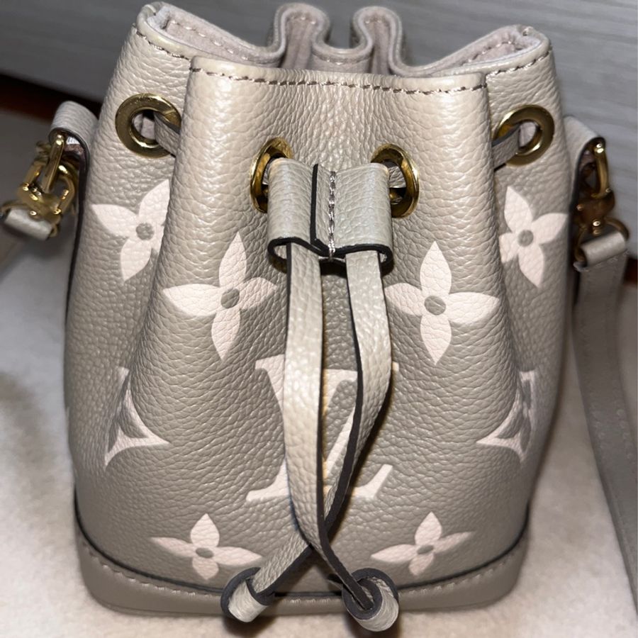 Louis Vuitton nano noe 大象灰-8