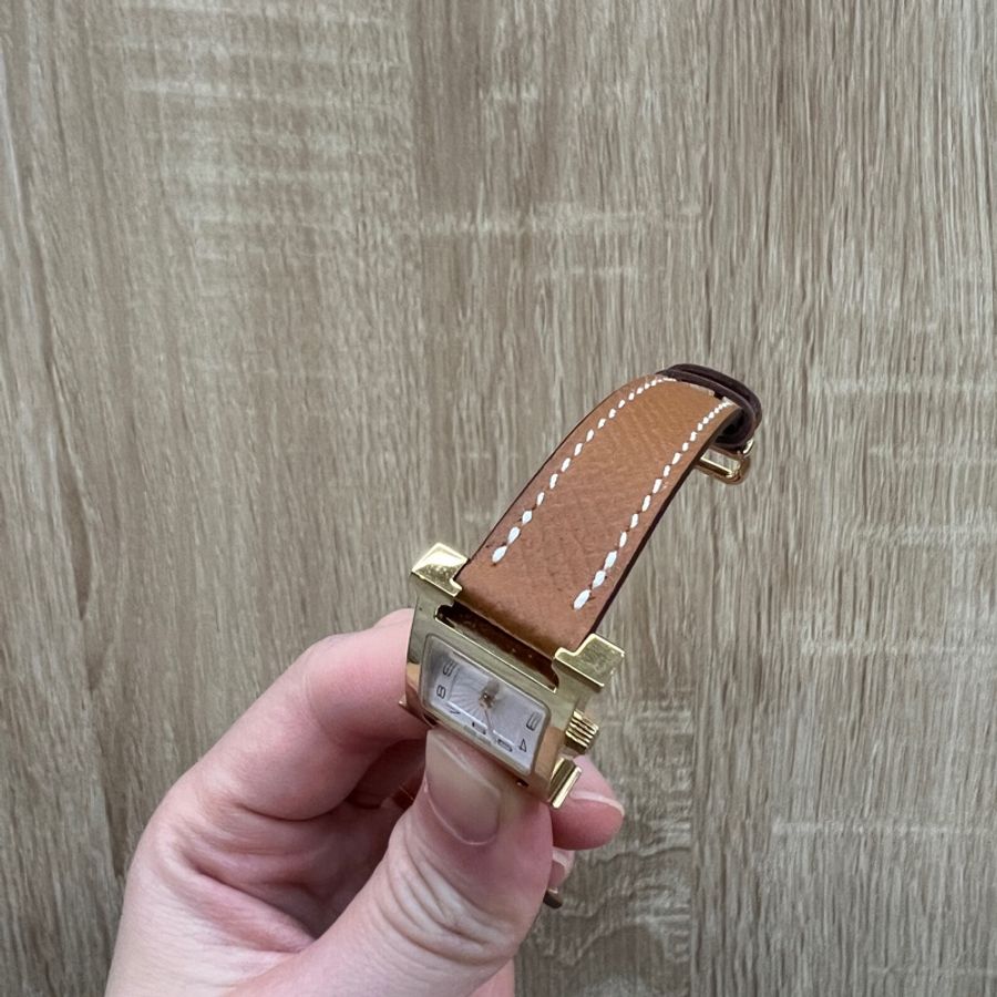 Hermes 經典金棕金Heure H石英錶-9