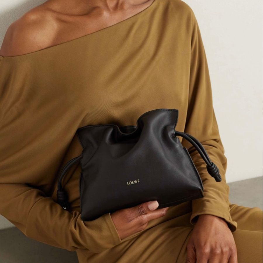 LOEWE羅意威 Flamenco 可拆卸可調整肩帶磁扣開合 單肩斜挎包-1
