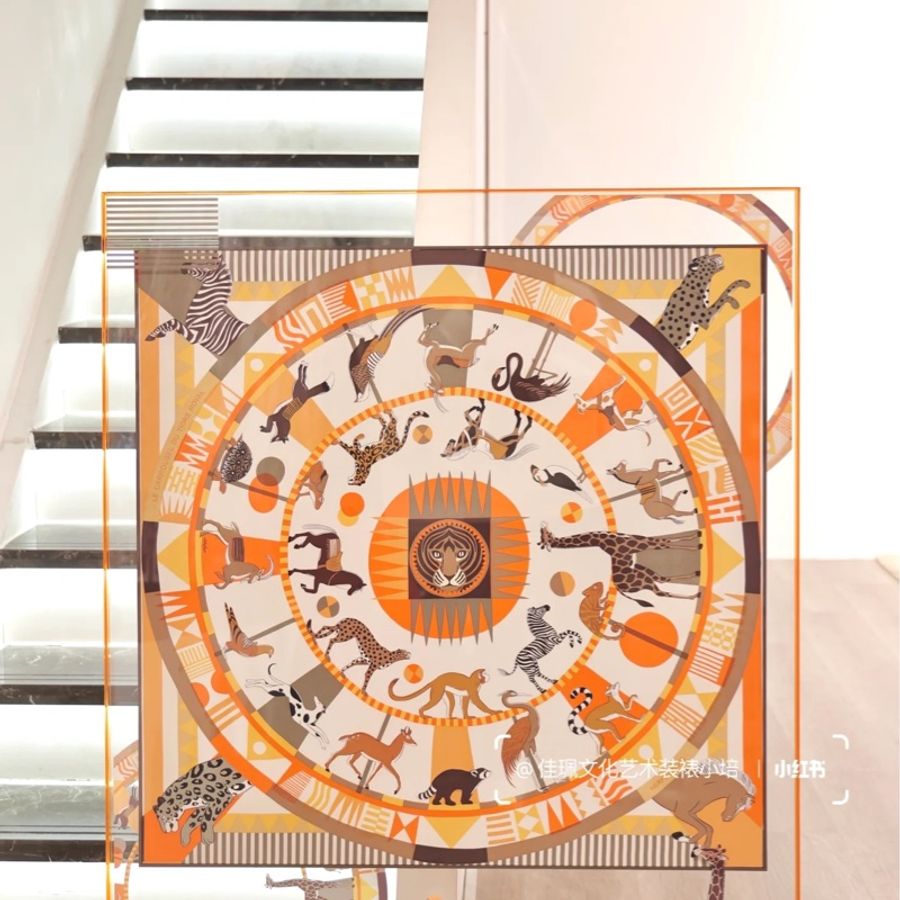 Hermes 2025 春夏 皇家虎與旋轉木馬/橘 90絲巾-4