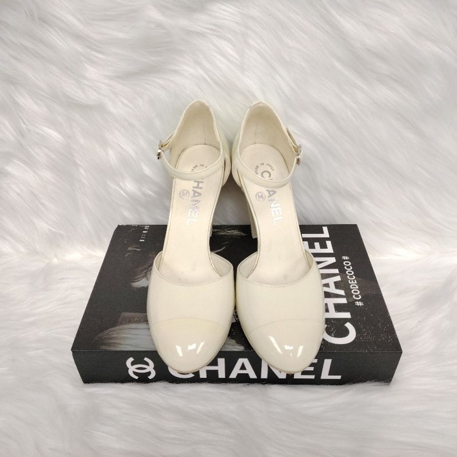 Chanel 香奈兒 22C 米白色漆皮 高跟鞋 35.5碼-0