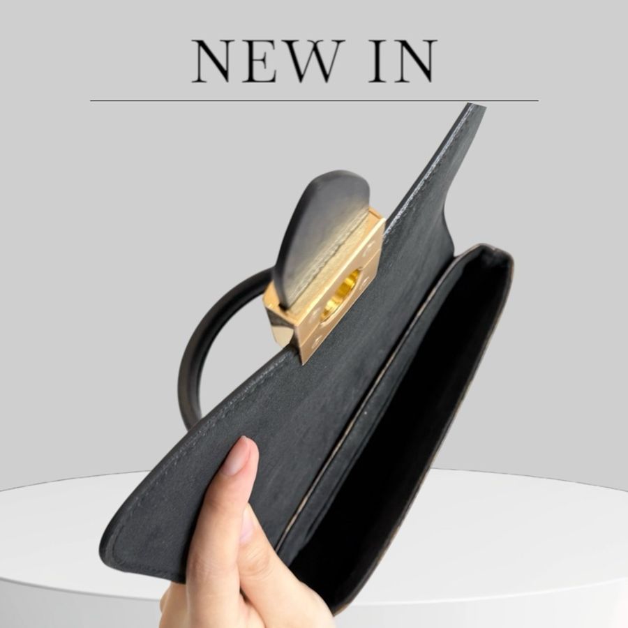 Louis Vuitton Locky BB-6