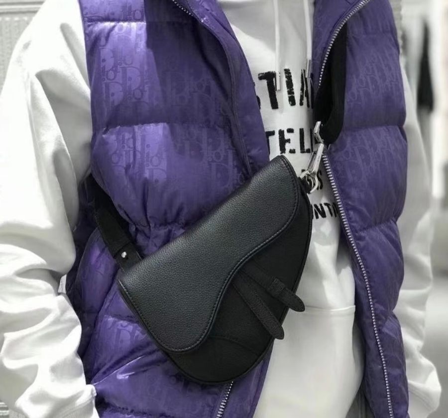 全新‼️Dior Mini Saddle 馬鞍包 經典款 黑色 特價 超便宜 1ADPO191YMJ-1