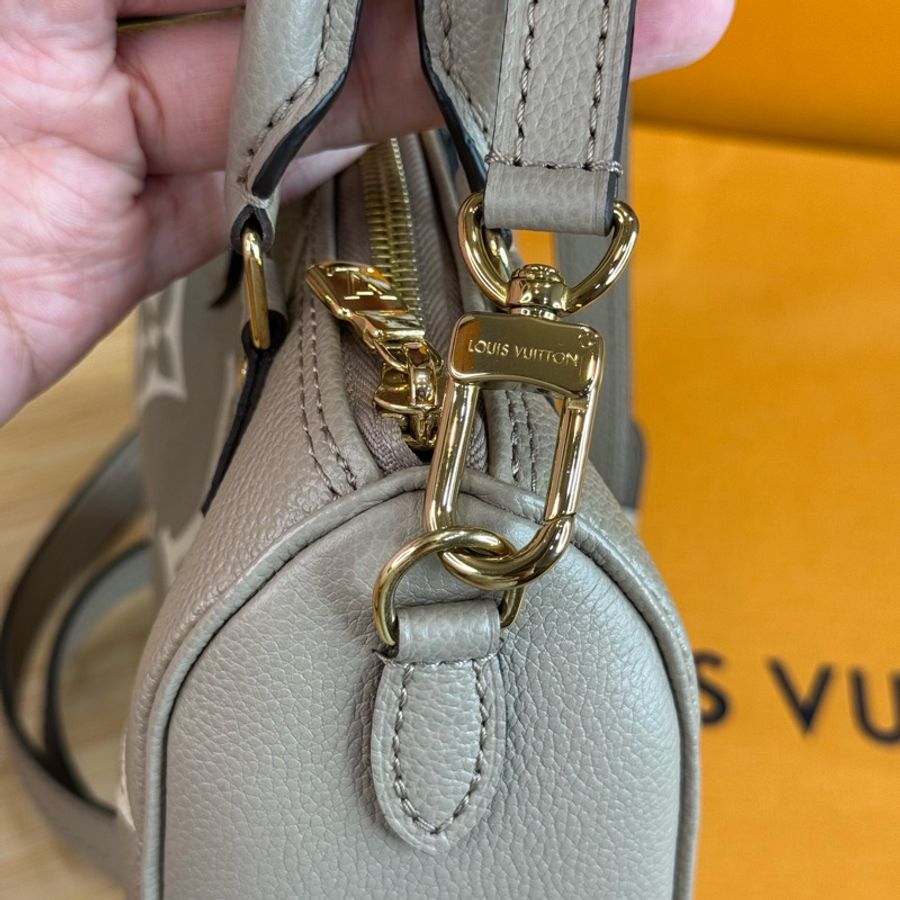 Louis Vuitton 壓紋牛皮原花拚色Speedy nano🩶未使用-5