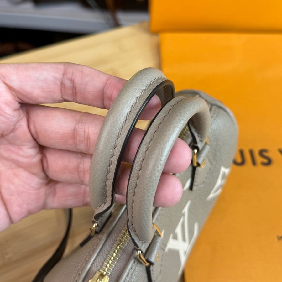 Louis Vuitton 壓紋牛皮原花拚色Speedy nano🩶未使用-13
