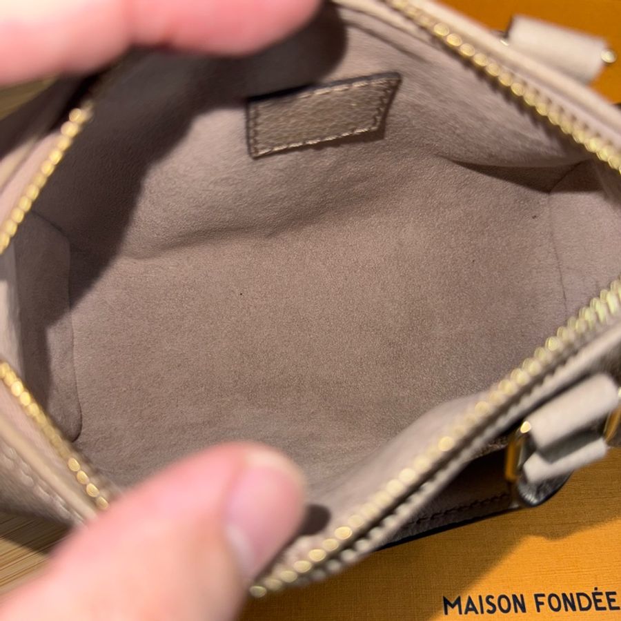 Louis Vuitton 壓紋牛皮原花拚色Speedy nano🩶未使用-19