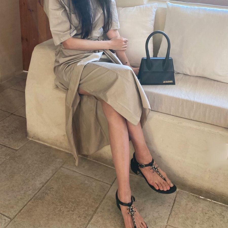 🎁當季特價🎁Jacquemus Le Chiquito Moyen 小牛皮中型包 黑色-4