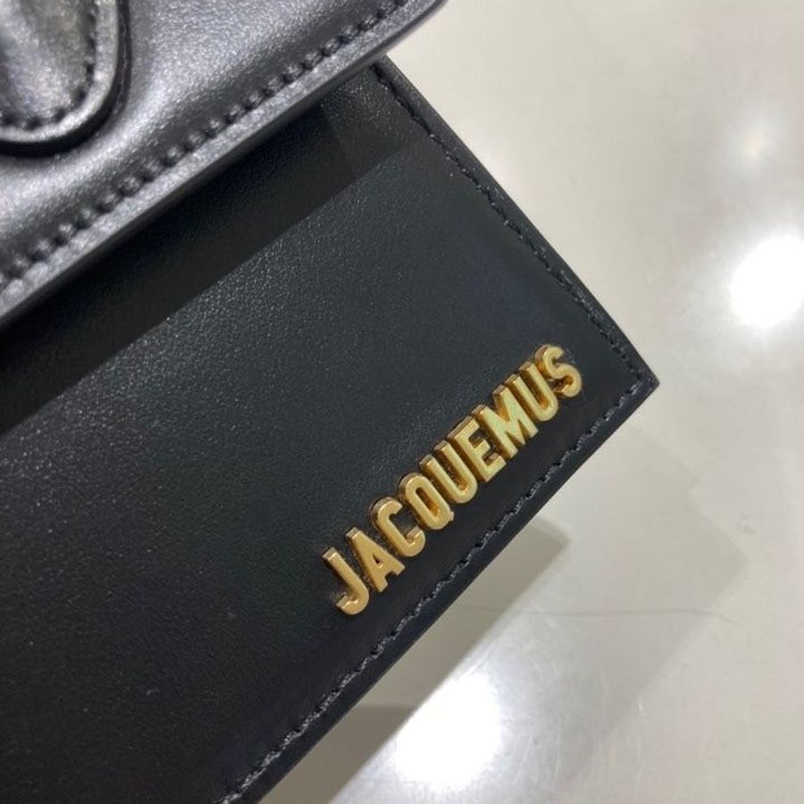 🎁當季特價🎁Jacquemus Le Chiquito Moyen 小牛皮中型包 黑色-16