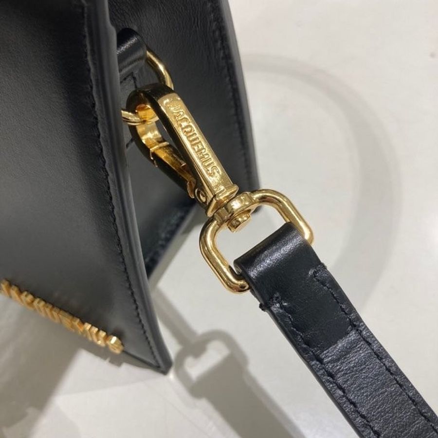 🎁當季特價🎁Jacquemus Le Chiquito Moyen 小牛皮中型包 黑色-18