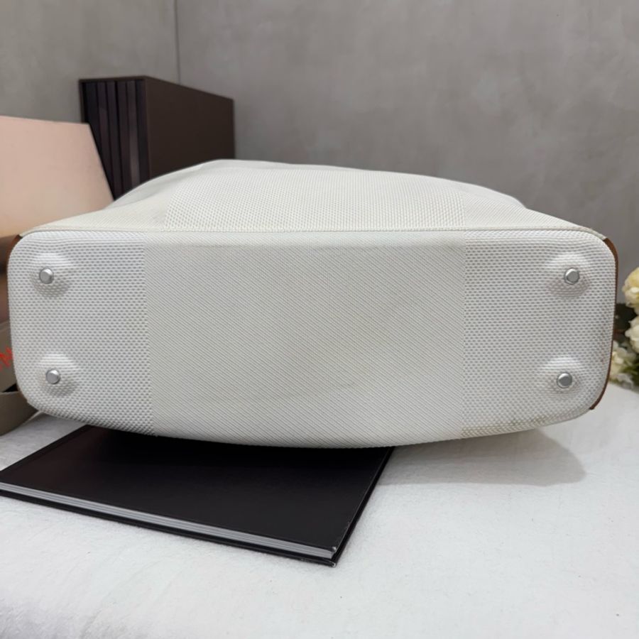 Louis Vuitton Damier geant vintage 螢光橘線條縮口水桶包-7