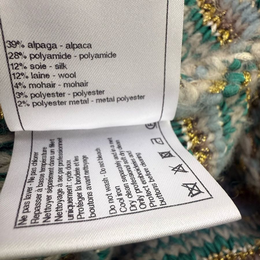 CHANEL Cardigan-16