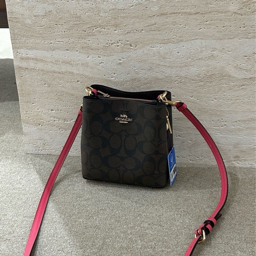 Coach 小水桶-5