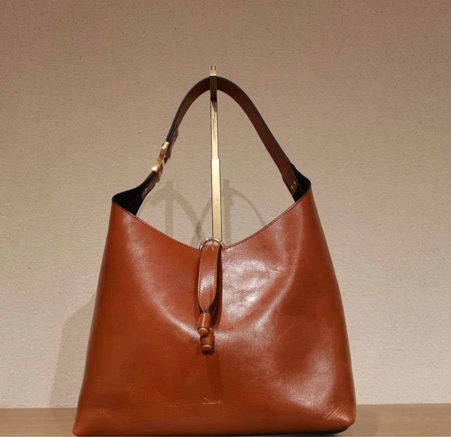 2025 新品 Chloe Small Marcie Hobo Bag 啡色亮皮-1