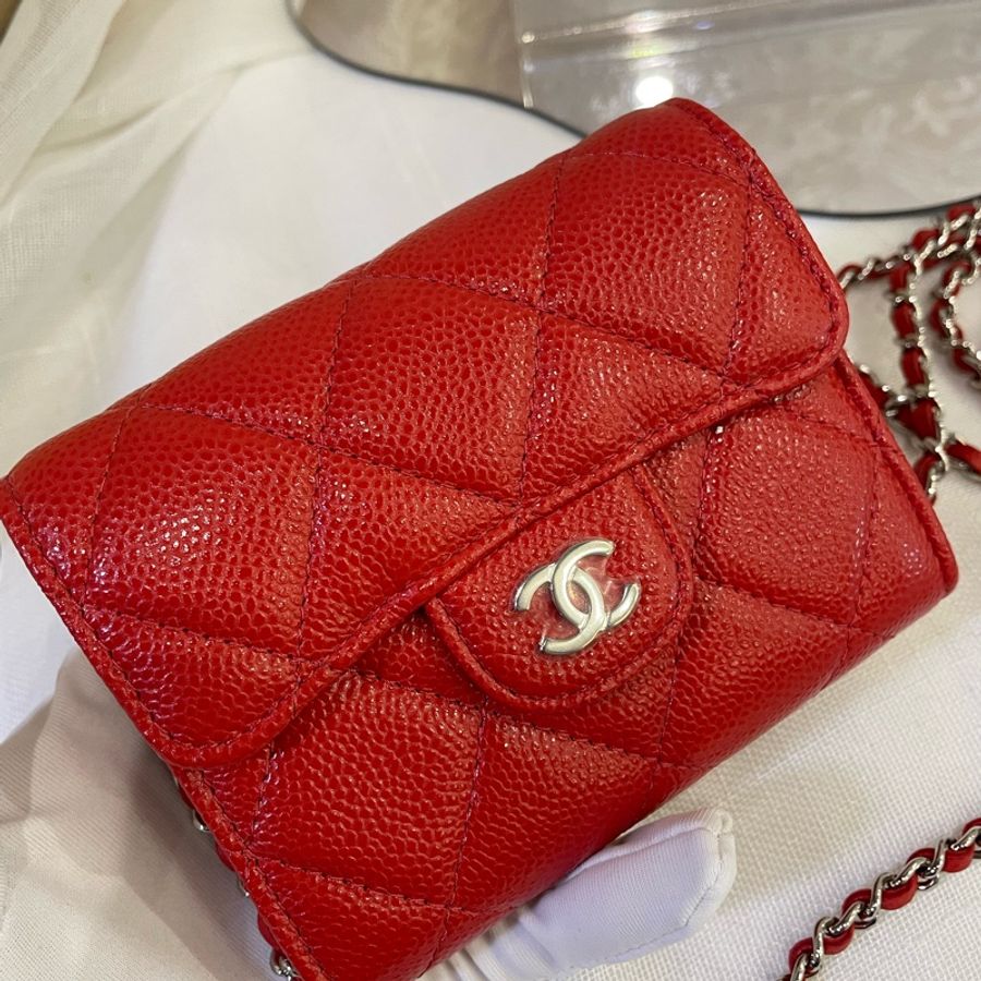 Chanel 小斜孭袋 紅色淡金扣-1