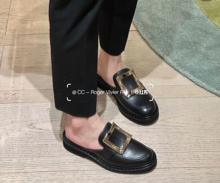 Roger Vivier Viv' Rangers皮革裸跟鞋 黑色-3
